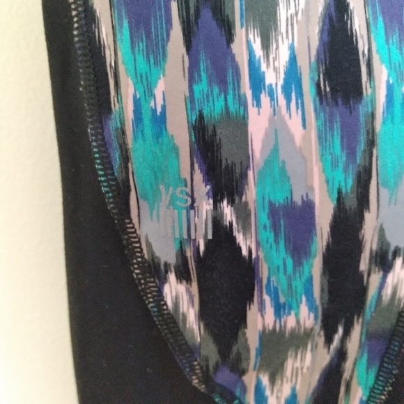 Victoria's Secret Sport Abstract Print Blue and Grey Knockout Tights Size Small - Picture 4 of 5
